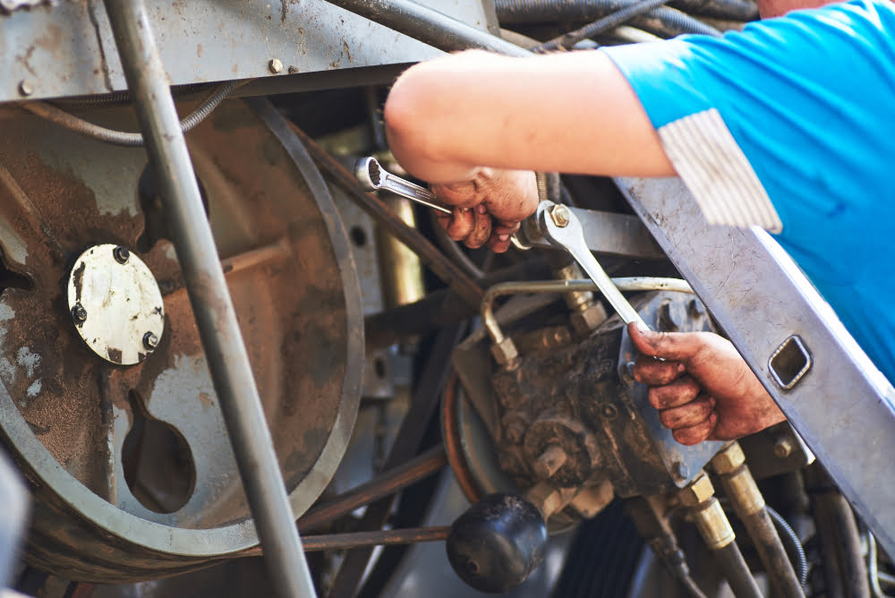 Drive Shaft Repair Mahwah, Parsippany & Wilmington Red Dot Truck Service